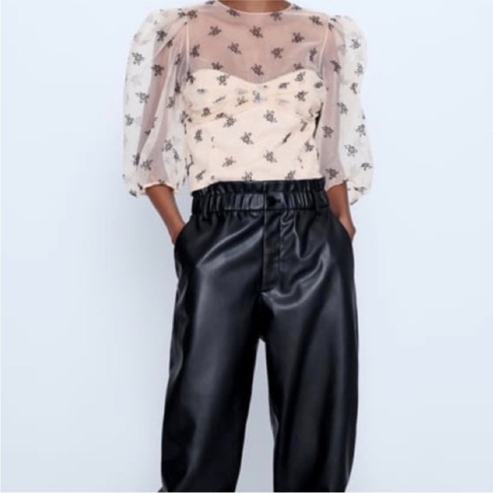 Zara Cream and Black Floral Blouse